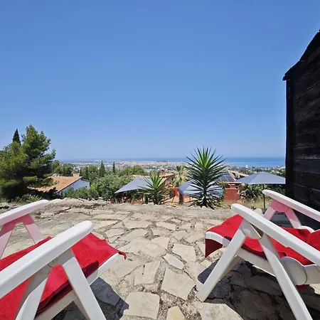 Alturas Del Montgo Guest house *